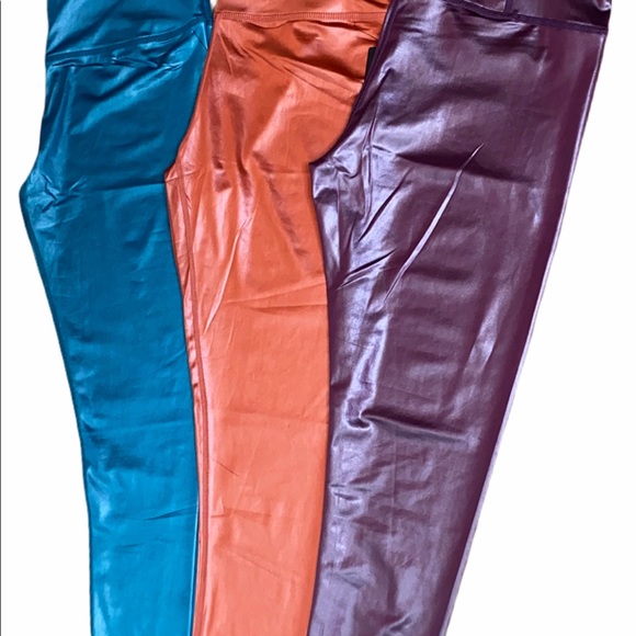 Stylish Liquid Leggings - Picture 7 of 12